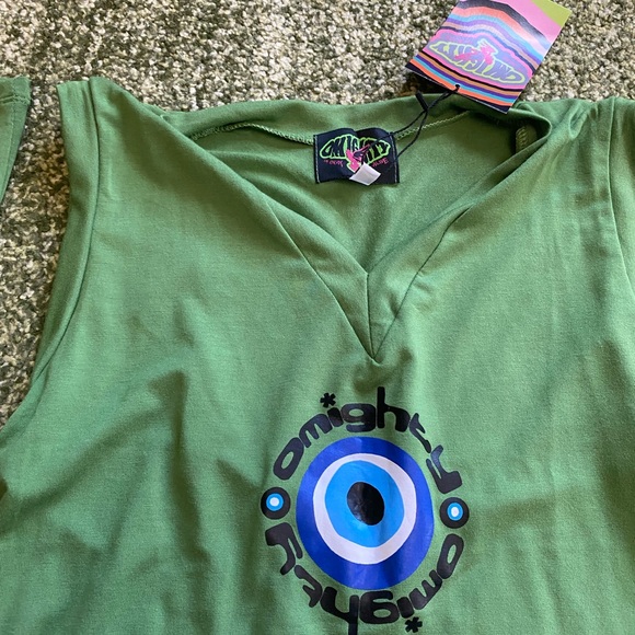 o mighty evil eye v neck green - Picture 3 of 3